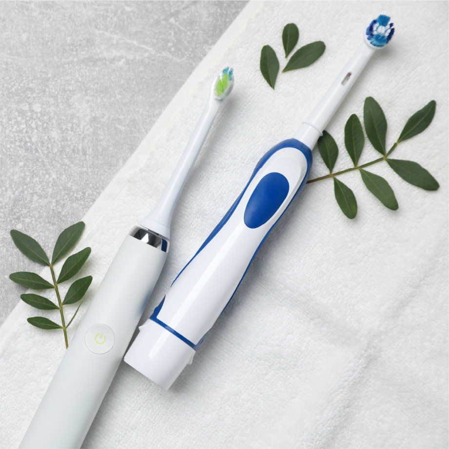 Does an Electric Toothbrush Make Teeth Whiter