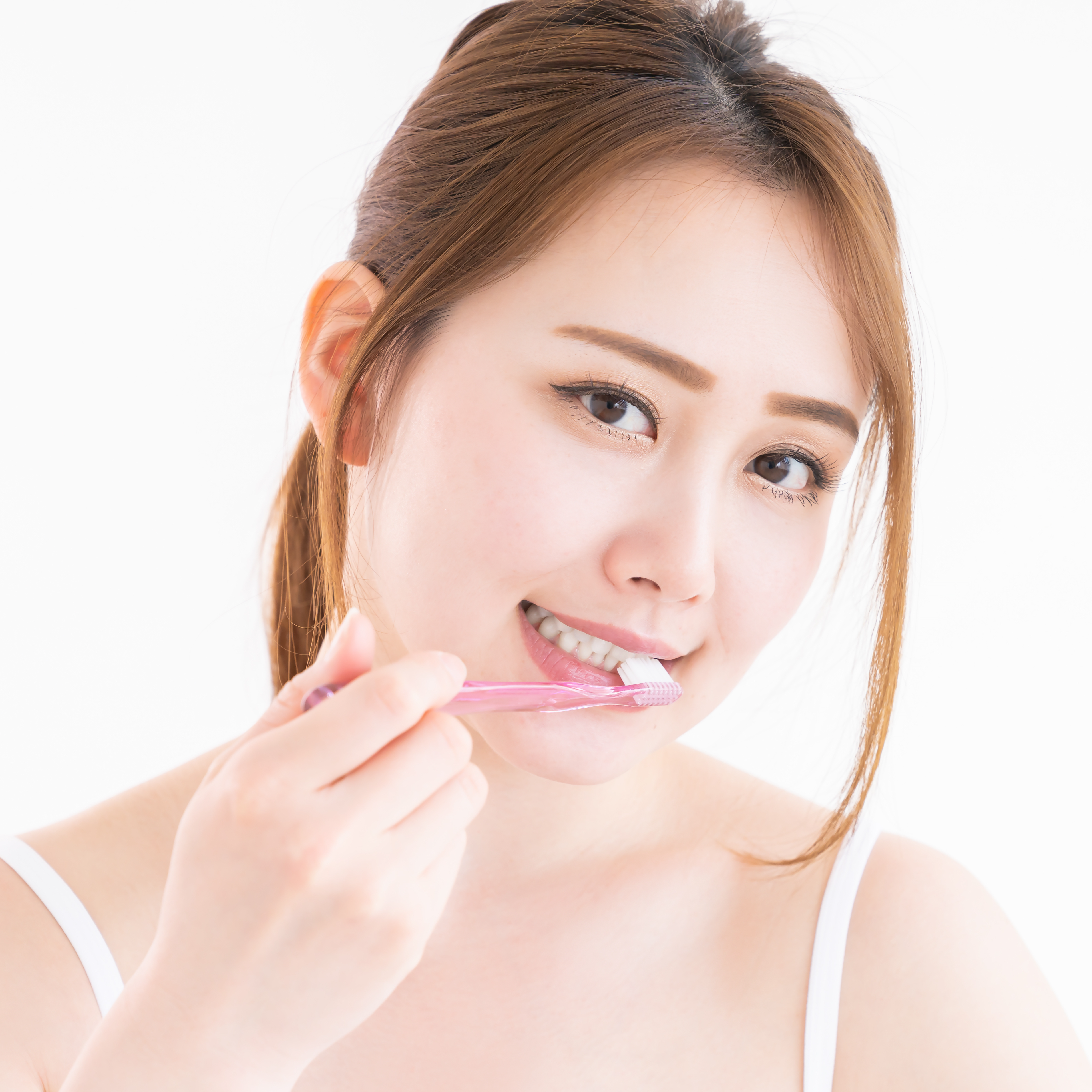 How to Use Interdental Brush Correct Method to Clean Between Teeth