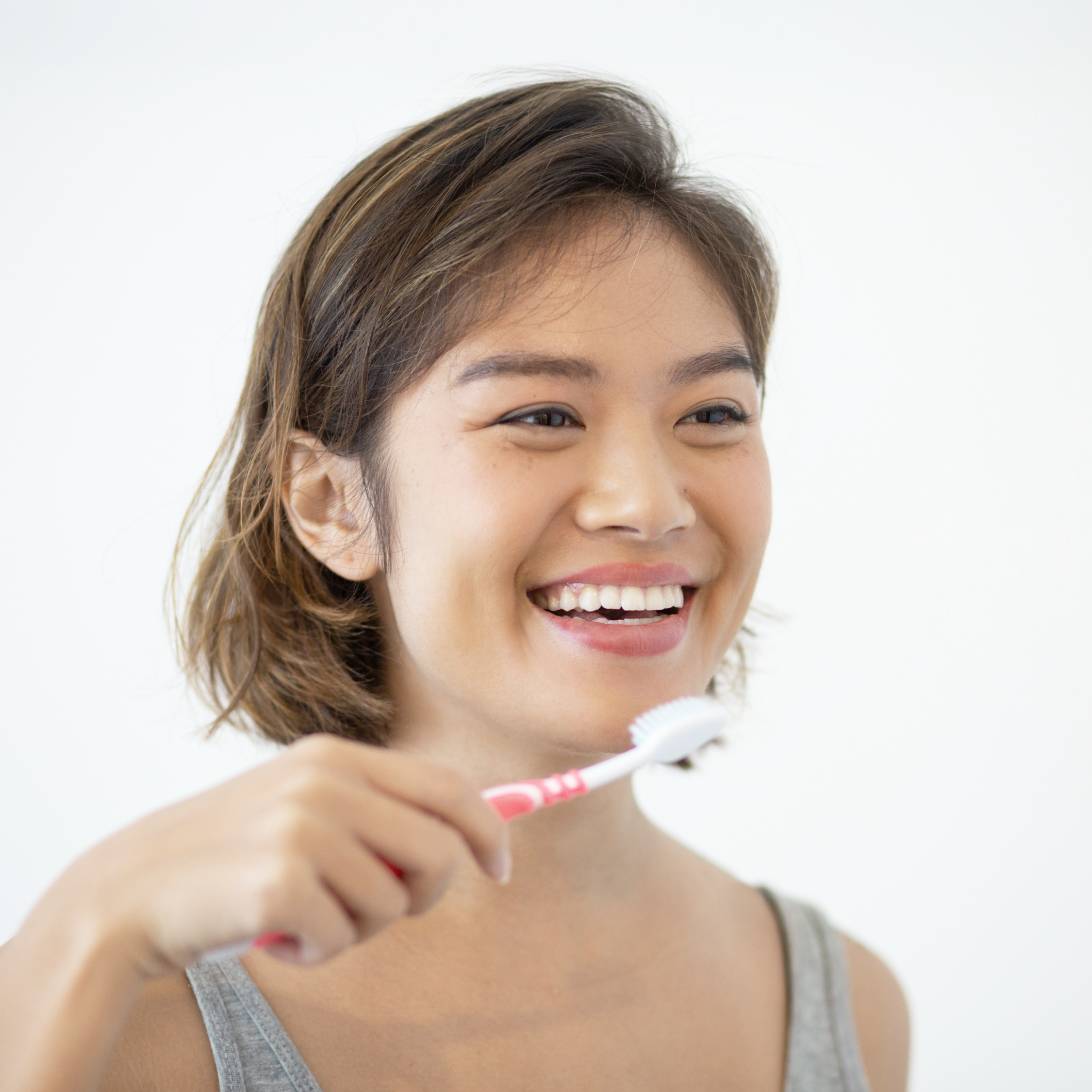 How to Brush Teeth Properly: 6 Steps and Tips